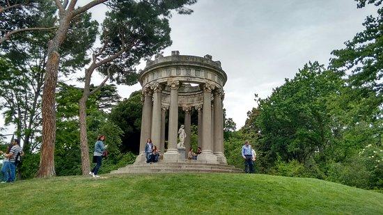 El Capricho Park